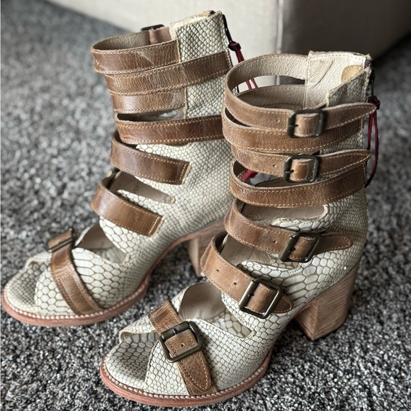 Freebird by Steven Brown and Cream Heeled Boots - Picture 2 of 7